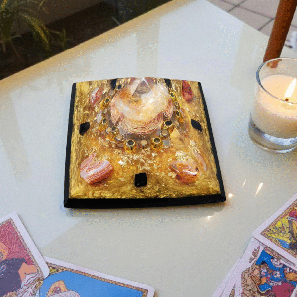Orgonite Citrino Amarelo | Pirâmide Quéops | Prosperidade | Sucesso | Vitalidade - Imagem 6